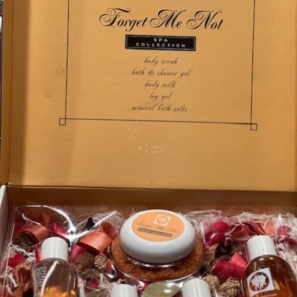 FORGET ME NOT SPA COLLECTION - Picture 1 of 2